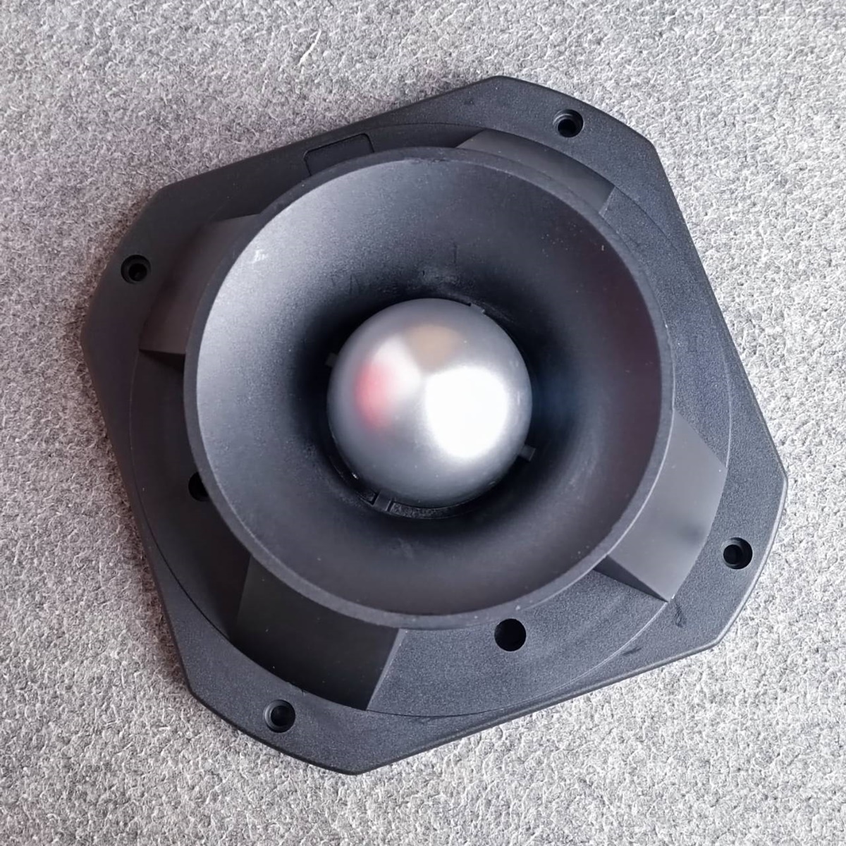 หน้ากาก ลำโพงแหลมจวรด 888 ไม่ติดยีห้อ หน้ากาก ลำโพง เสียงแหลม จรวด 888 อะไหล่ ดอกลำโพง เอไอ-ไพศาล