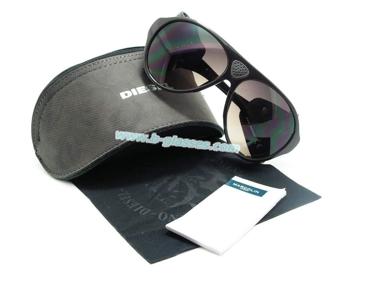 แว่นกันแดด Diesel ใส่เท่ห์มากมายแน่นอนค่ะ ของแท้100%และถูกสุดๆ ส่งตรงจากUS.ค่ะ