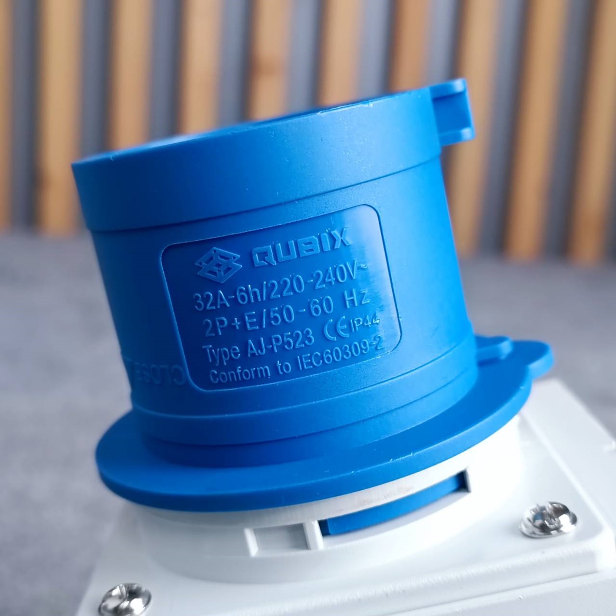 ปลั๊กP523 3ขา 32Aสีฟ้า ปลั๊กP 523 ปลั๊กตัวผู้ ปลั๊กตัวผู้แบบยึด เพาเวอร์ปลั๊ก ปลั๊กP-523 ปลั๊ก3ขา เอไอ-ไพศาล