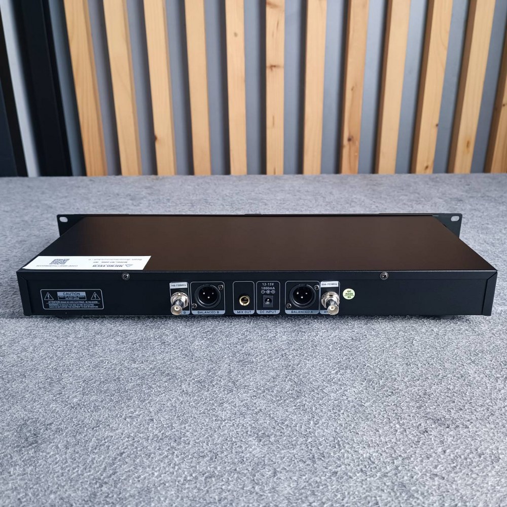 ไมค์หนีบคู่ MICROTECH MT-999E /BP ไมค์ลอย หนีบคู่ ปรับความถี่ได้ MT 999E /BP MT999E /BP เอไอ-ไพศาล