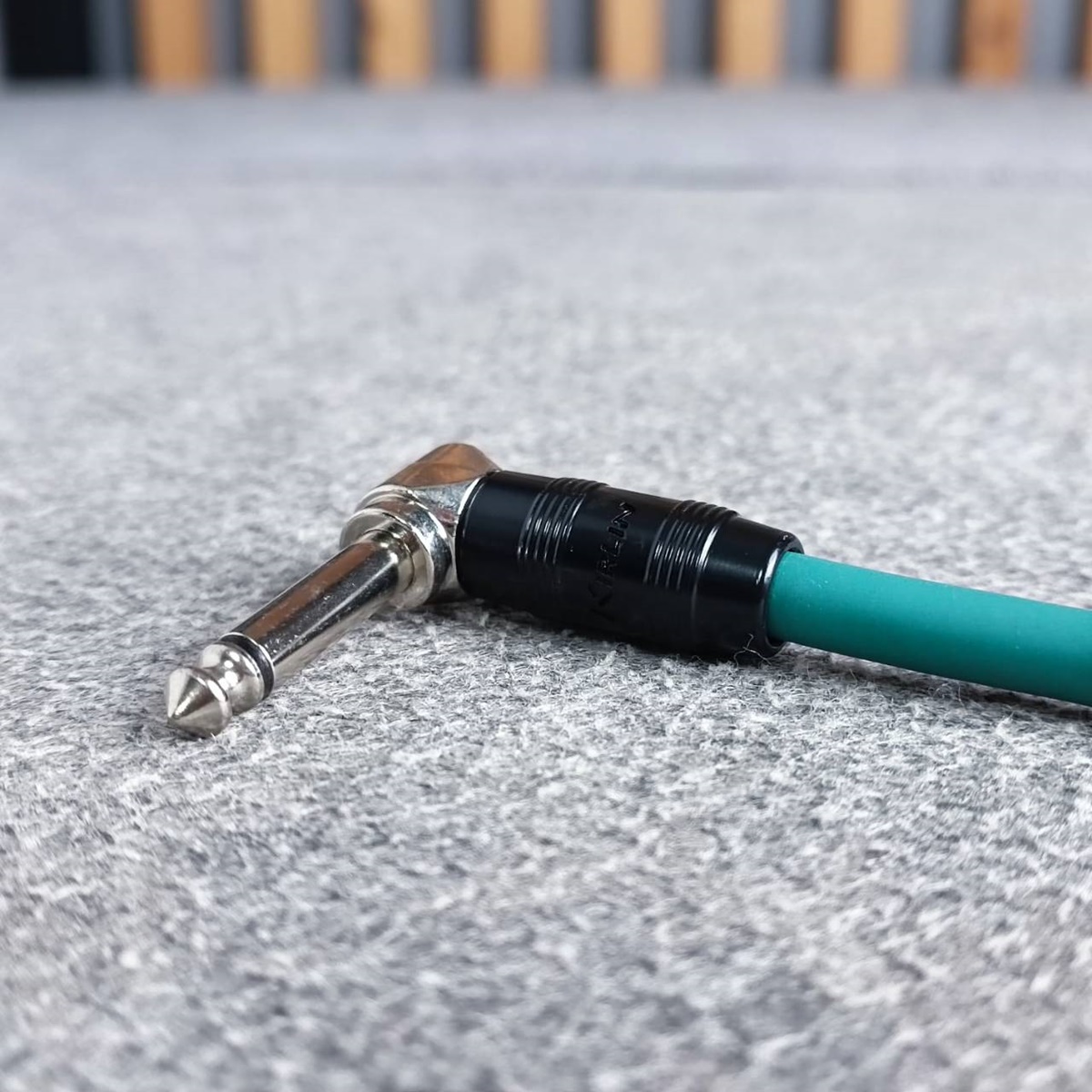 KIRLIN IPC-203B สีเขียว ยาว20เซน สายพ่วงเอฟเฟคกีต้าร์ สายต่อเอฟเฟคกีตาร์ หัวงอ/หัวงอ 20awg สายสัญญาณกีต้าร์ เอไอ-ไพศาล