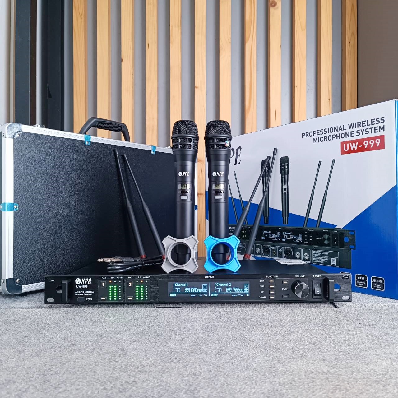 NPE UW-999 ไมค์ลอยคู่ แถมกระเป๋า ไมโครโฟนไร้สาย ถือคู่ UW 999 เอ็นพีอี Wirless Microphone UW999 เอไอ-ไพศาล