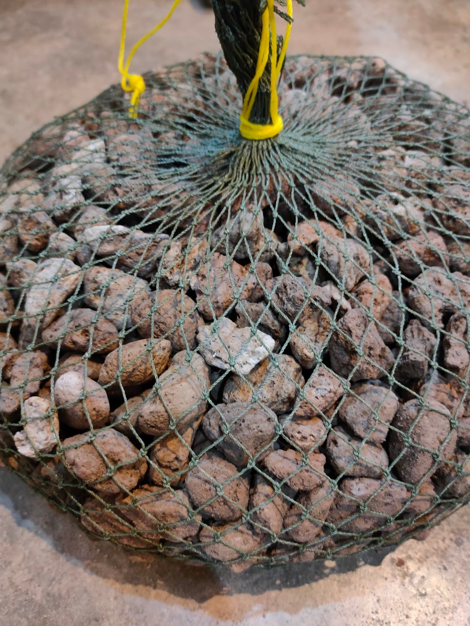 หินพัมมิส หินภูเขาไฟ 1kg.