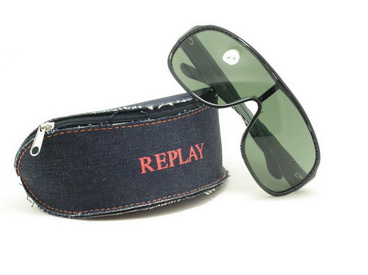 แว่นกันแดด Replay !!!สวยเก๋สุดๆค่ะ ของแท้100%และถูกสุดๆ ส่งตรงจากUS.ค่ะ