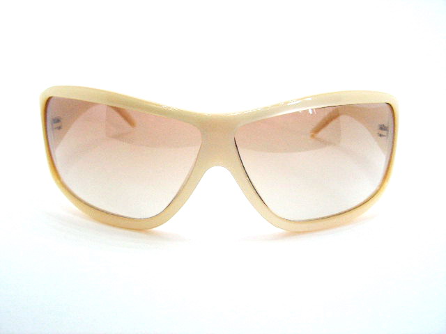 แว่นกันแดด Roberto Cavalli ไฮโซมากมายค่ะ ของแท้100%และถูกสุดๆ ส่งตรงจากUS.ค่ะ