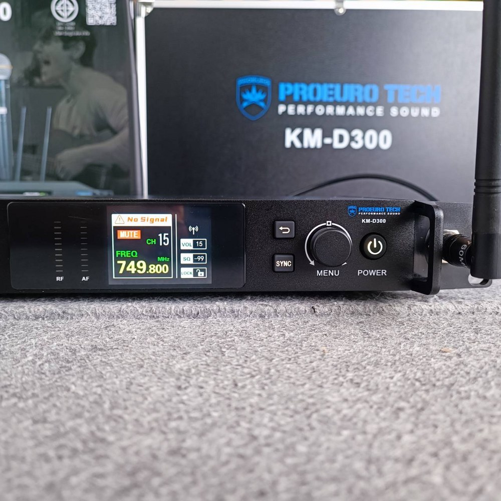 PROEUROTECH KM-D300 ไมค์ลอย UHF 4เสา ไมโครโฟน Wireless UHF ไมโครโฟนไร้สาย ไมค์ลอยคู่มือถือ โปรยูโรเทค KM D300 KMD300 เอไอ-ไพศาล