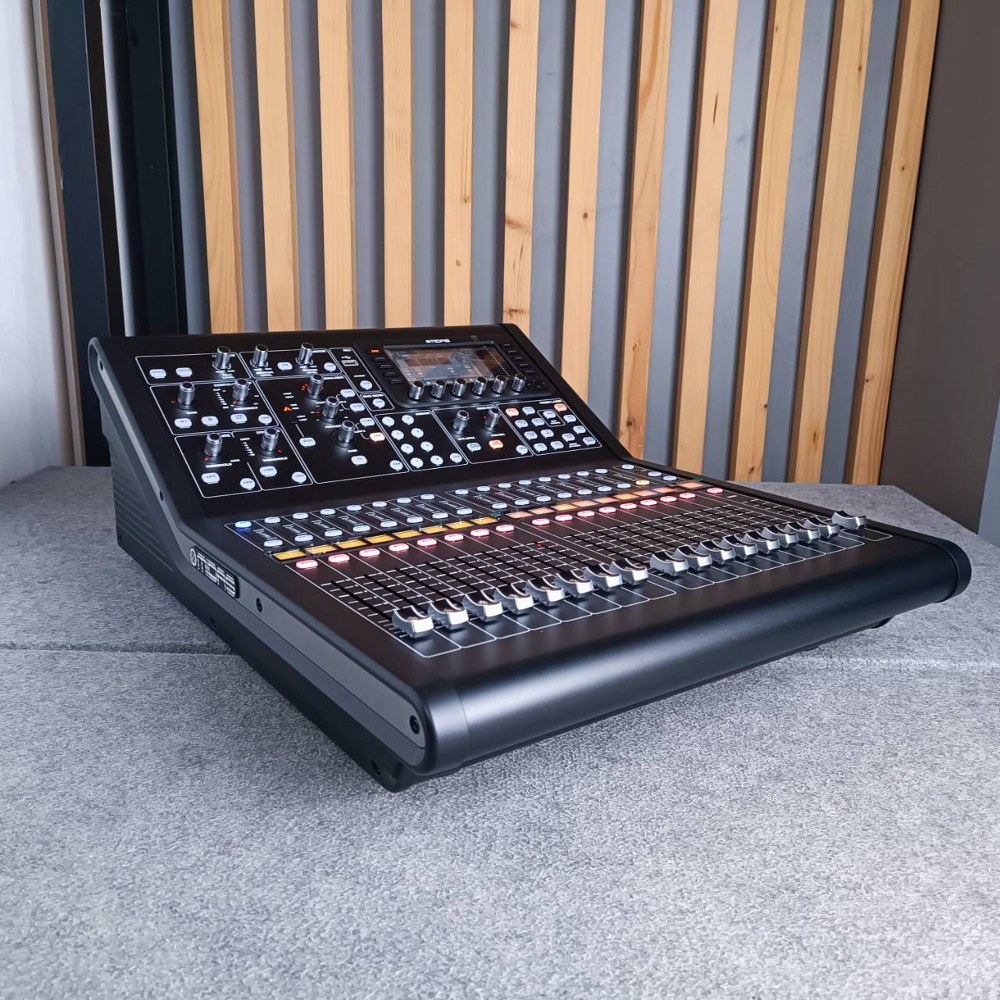 MIDAS M-32R LIVE Digital MIXER เครื่องผสมสัญญาณเสียง ดิจิตอล 40 ชาแนล +++ M32R M 32R เอไอ-ไพศาล