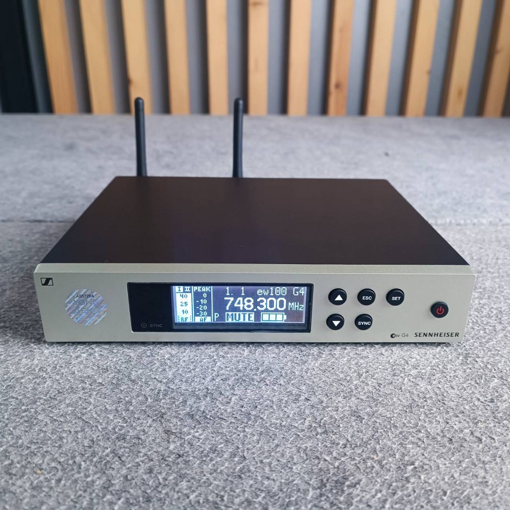 สินค้าใหม่ ลดล้างสต็อค SENNHEISER E100G4 MMD835 ไมค์ลอย EW 100 G4-835-TH EW 100 G4 835 TH ชุดไมค์ลอยเดี่ยวแบบมือถือ ย่าน UHF เอไอ-ไพศาล