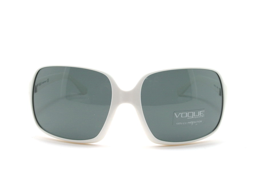 แว่นกันแดด Vogue แบรนด์นี้ใส่สวยแน่นอนค่ะ ของแท้และถูกที่สุด ส่งตรงจากUS.ค่ะ