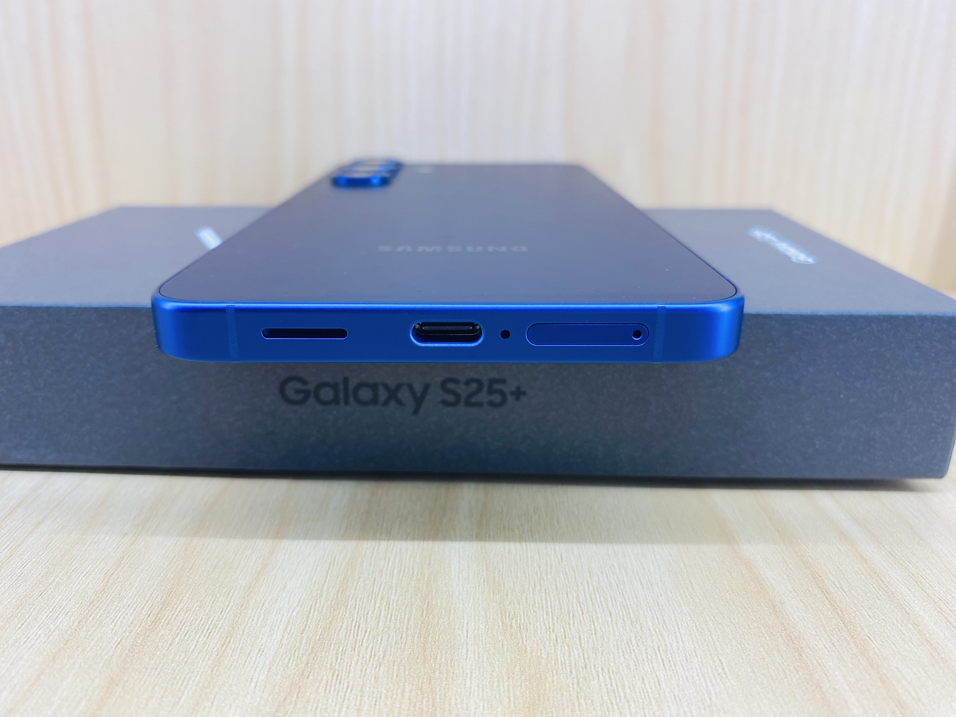😶🌫️ Samsung Galaxy S25+ (12+256GB) Navy (5G) 😶🌫️🎠 มาจ้า!! Galaxy S25+ สภาพดี #มีปกศ. 10 เดือน!! 🎠