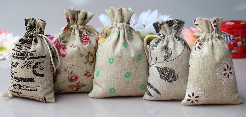 ถุงผ้ากระสอบ ถุงผ้าป่าน พิมพ์ลาย ขนาด 15X20cm ใส่ของชำร่วย เครื่องสำอางค์ ใส่ของแจก ถุงผ้าดิบ งาน Hand made สไตล์วินเทจ 49325