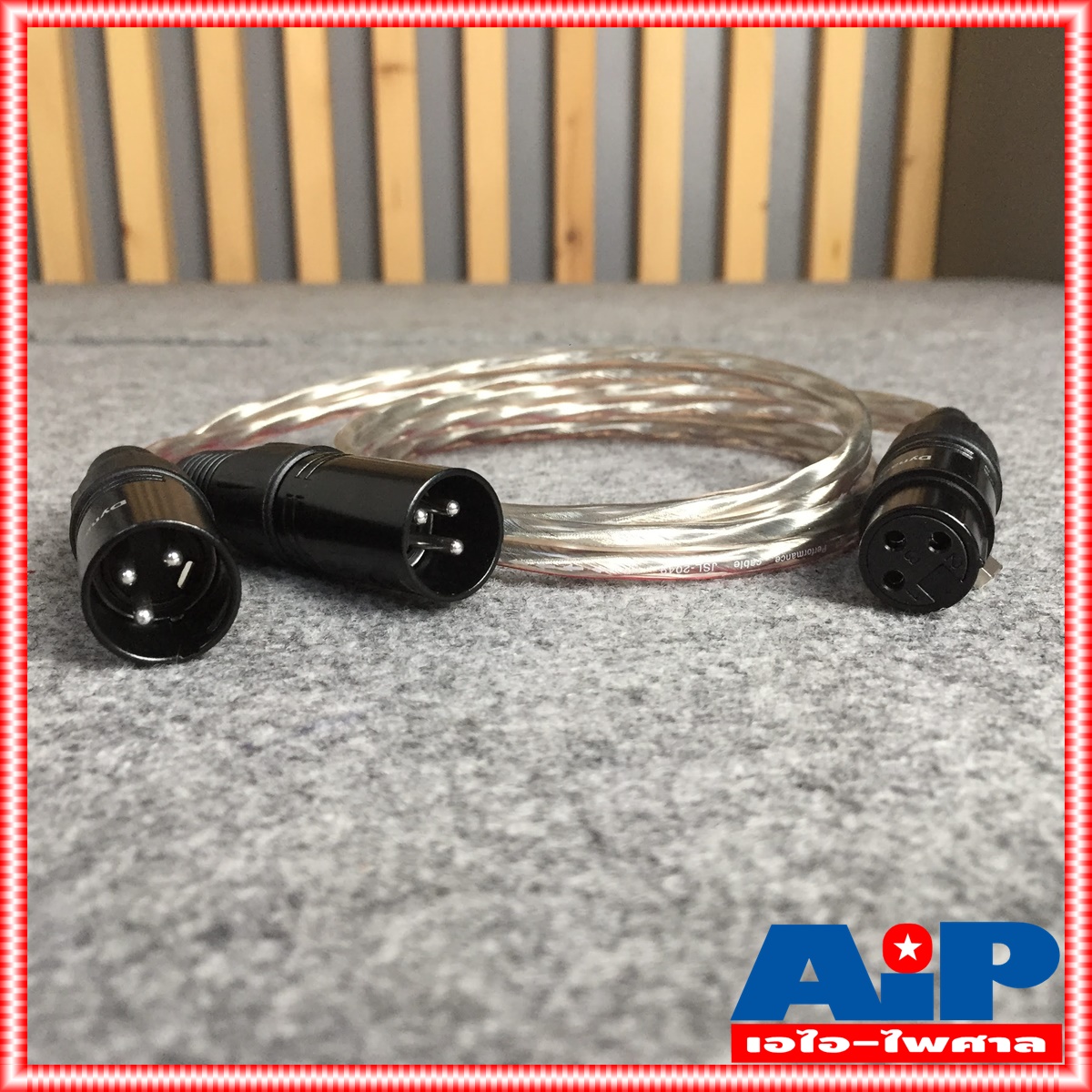 DYNACOM สายCANNONตัวเมียCANNONตัวผู้x2 J2049-4 ต่อY 1เมตร สายใส สายสัญญาณเสียง XLRตัวเมีย ออก XLRตัวผู้2หัว 1เมตร ยาว1เมตร XLRจะมีสีเงินและสีดำขึ้นกับล็อตการผลิต