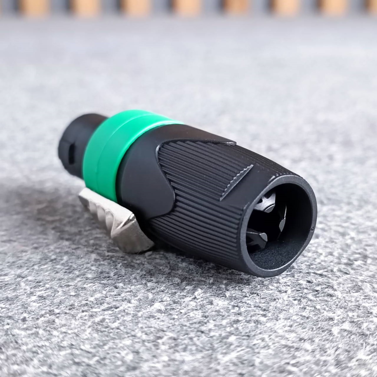 1อัน สีเขียว KANE COPPER2 speakon ตัวผู้ สีเขียว ปลั๊กสเปคคอน 4ขั้ว สเปคคอนตัวผู้ สเปคคอนตู้ลำโพง เอไอ-ไพศาล