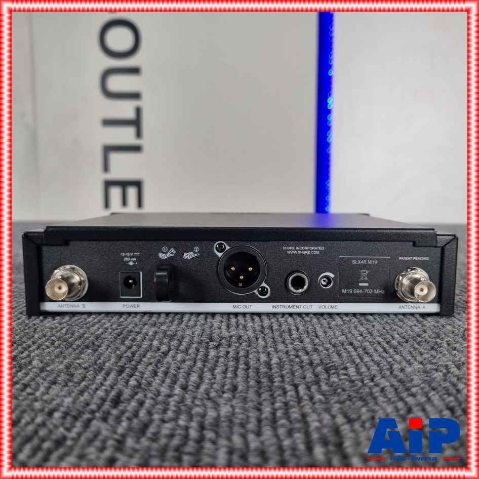 SHURE BLX24RA/B58-M19 ไมค์ลอย ชุดไมค์ลอยมือถือเดี่ยว ย่าน UHF SHURE BLX 24 RA/B 58 M 19 SHURE BLX24RA / B58M19 SHURE BLX24RA/B58M19 เอไอ-ไพศาล +++