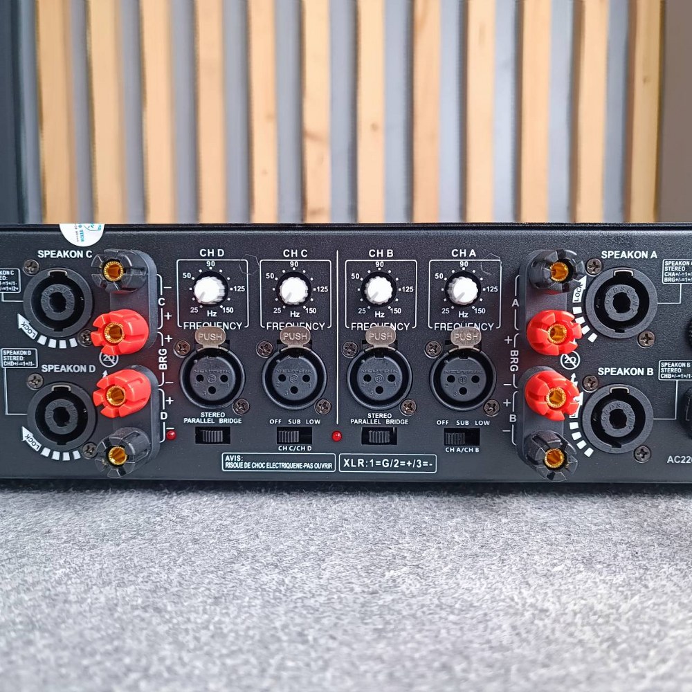 PROEUROTECH 4800Q POWERAMP 4CH *รุ่นใหม่มีจอ* มีครอสในตัว เพาเวอร์แอมป์ 4ch เครื่องขยายเสียง กำลังขยาย 800วัตต์ 4800 Q PRO EUROTECH โปรยูโรเทค เอไอ-ไพศาล