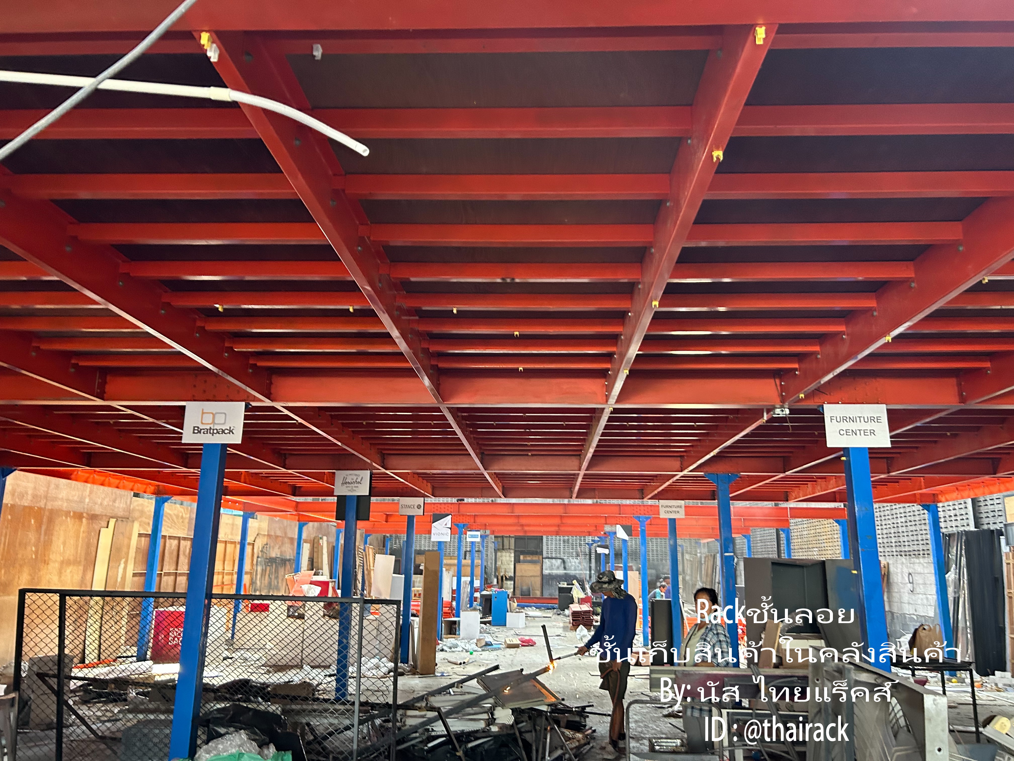 ชั้นลอยมือสอง 13.4*35เมตร โครงสร้างแข็งแรงมาก