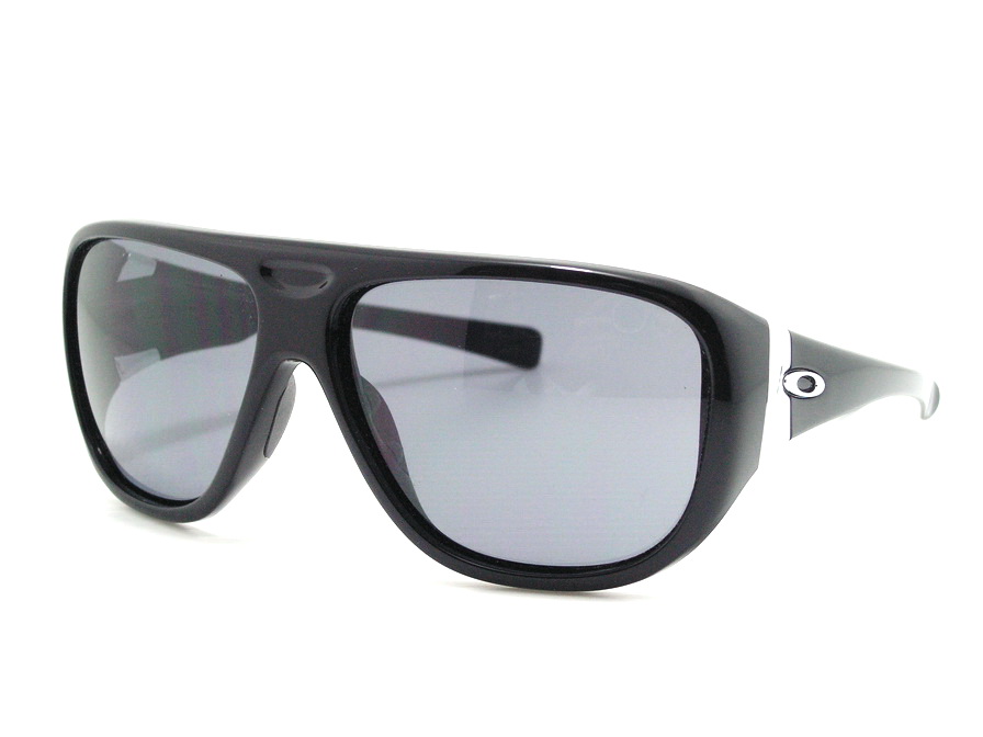 แว่นกันแดด Oakley Correspondent สี Polished Black สวยมากมายค่ะ ของแท้และถูกที่สุด ส่งตรงจากUS.ค่ะ