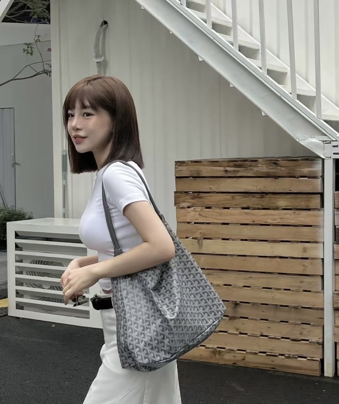 **do** กระเป๋า Goyard Bohème Hobo Bag มี 3 สี สินค้าใหม่ ของแท้