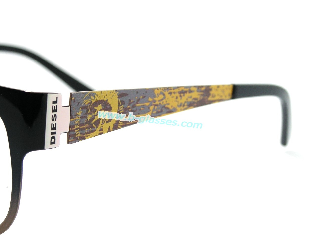กรอบแว่นสายตา Diesel แบบฮิตและสวยที่สุดค่ะ ของแท้และถูกที่สุด ส่งตรงจากUS.ค่ะ