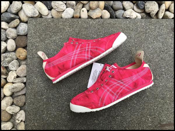 Mexico 66 Slip-on HOT-Pink / White (ชมพูสด) Show Case