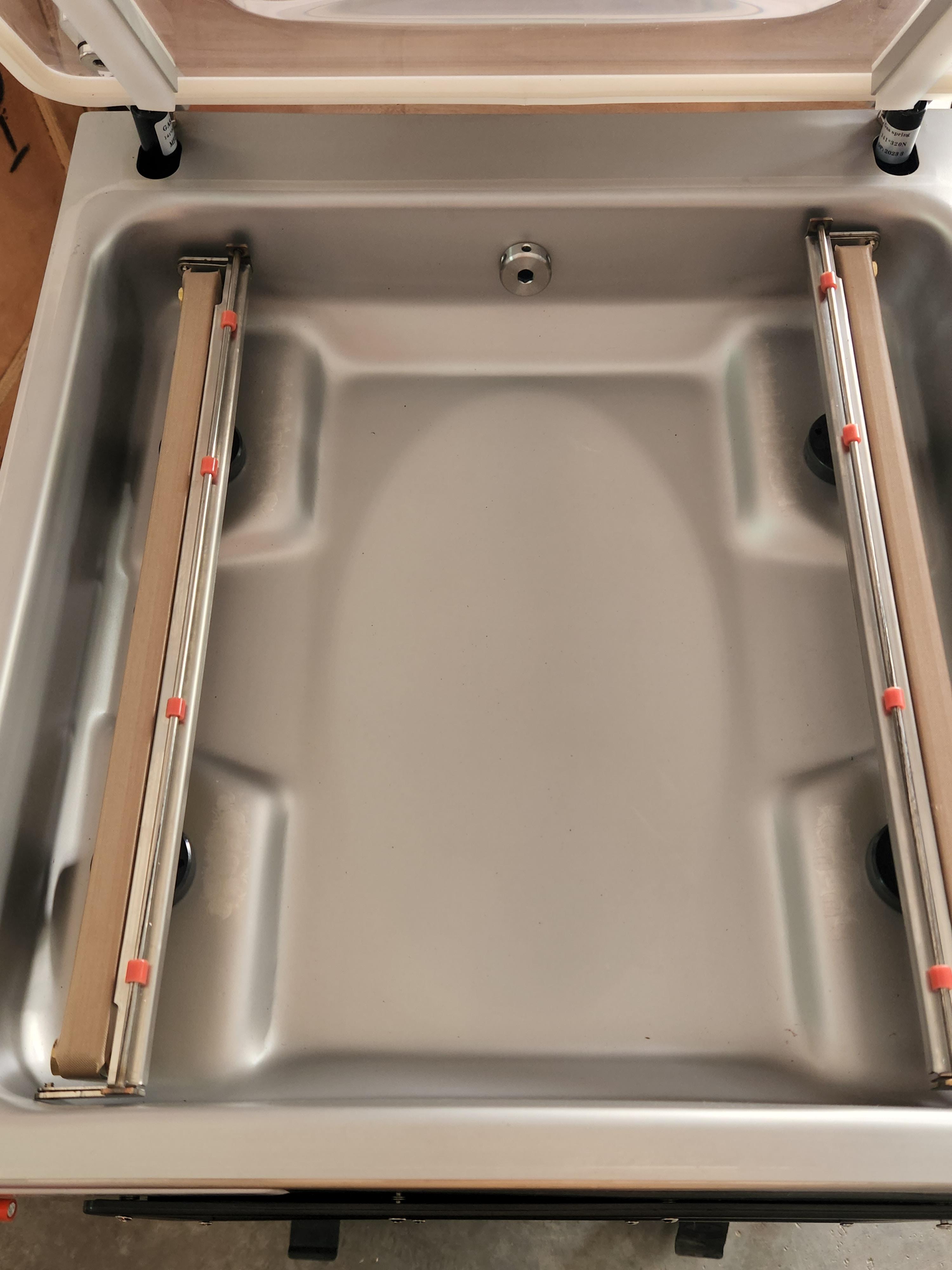 เครื่องซีลสูญญากาศ VM-400 ยี่ห้อ Brother