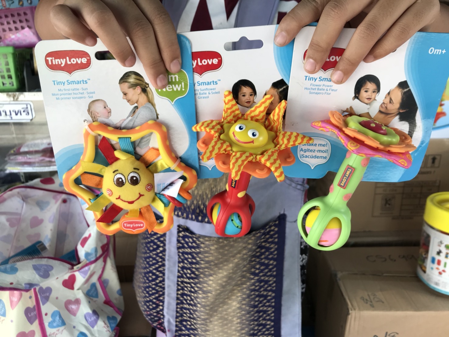 CDH68 ของเล่นเด็กเขย่ามือ ยางกัด แบรนด์ Tiny Love ชิ้นละ