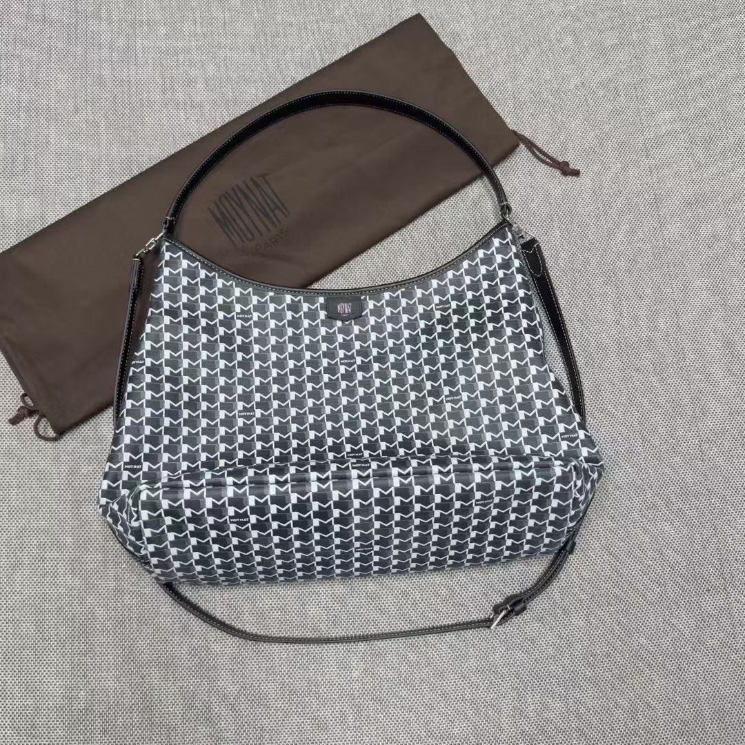 กระเป๋าแคนวาส Moynat Hobo Bag the House’s signature monogram canvas สินค้าใหม่ ของแท้