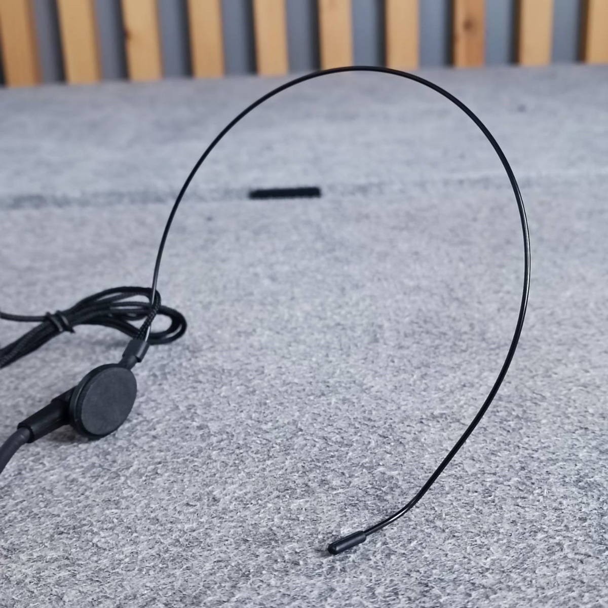 ไมค์คาดศรีษะ ปลั๊กTR-MONO NTS HS-21F ไมค์คาดหัว ไมค์คาด ไมค์ ไมโครโฟน เอไอ-ไพศาล