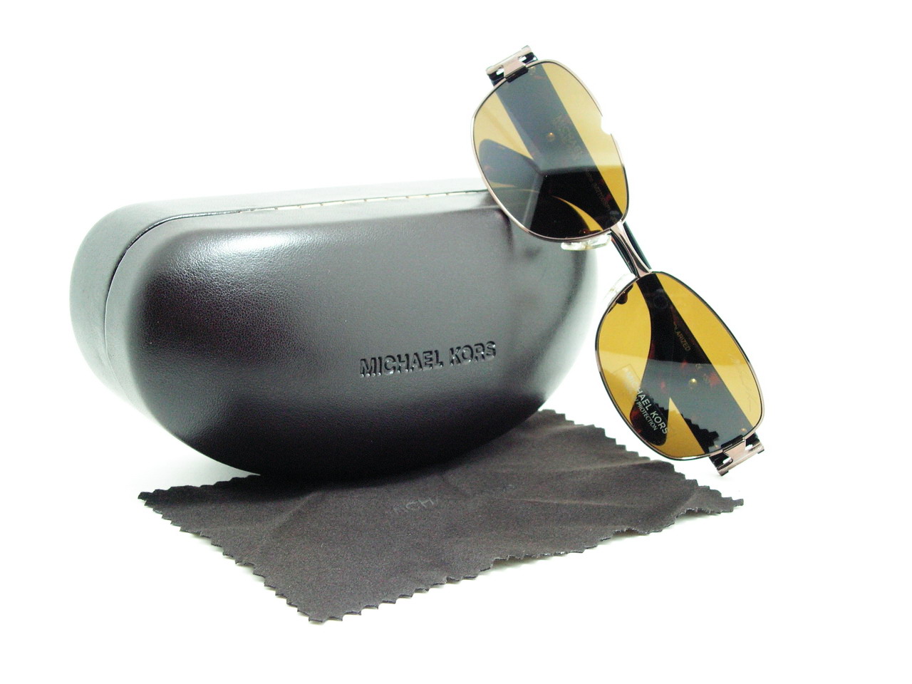 แว่นกันแดด Michael Kors (Polarized) สวยและเก๋มากมากค่ะ ของแท้100%และถูกสุดๆ ส่งตรงจากUS.ค่ะ