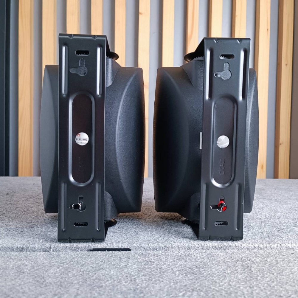 *ราคาต่อ1คู่ 2ใบ* ตู้ลำโพง NPE 4 นิ้ว รุ่น FL-402 สีดำ ลำโพงติดผนัง FL402 พร้อมขาแขวน ลำโพงแขวน 4 นิ้ว เอไอ-ไพศาล