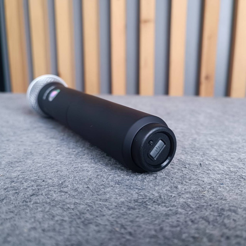 SHURE SVX24TH/PG58 Q12 ไมค์ลอยถือ ชุดไมค์ลอยมือถือเดี่ยว ย่าน UHF SVX 24 TH / PG 58 Q 12 SVX24TH/PG58 เอไอ-ไพศาล +++