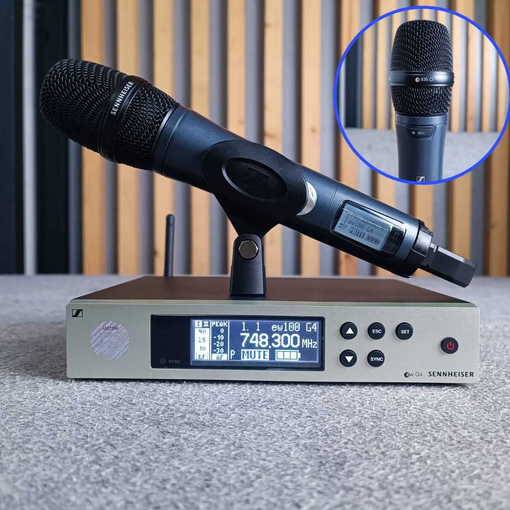 สินค้าใหม่ ลดล้างสต็อค SENNHEISER E100G4 MMD935 ไมค์ลอย EW 100 G4-935-TH EW 100 G4 935 TH ชุดไมค์ลอยเดี่ยวแบบมือถือ ย่าน UHF เอไอ-ไพศาล