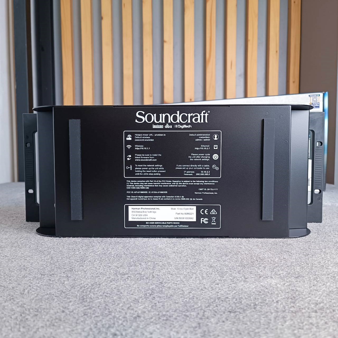 สินค้าตัวโชว์เครื่องใหม่ ของแท้ ไม่มีประกัน SOUNDCRAFT UI-16 Digital Mixer มิกเซอร์ มิกดิจิตอล ui16 เครื่องปรับแต่งเสียง MIX ตัวปรับแต่งเสียง เครื่องเสียง เอไอ-ไพศาล