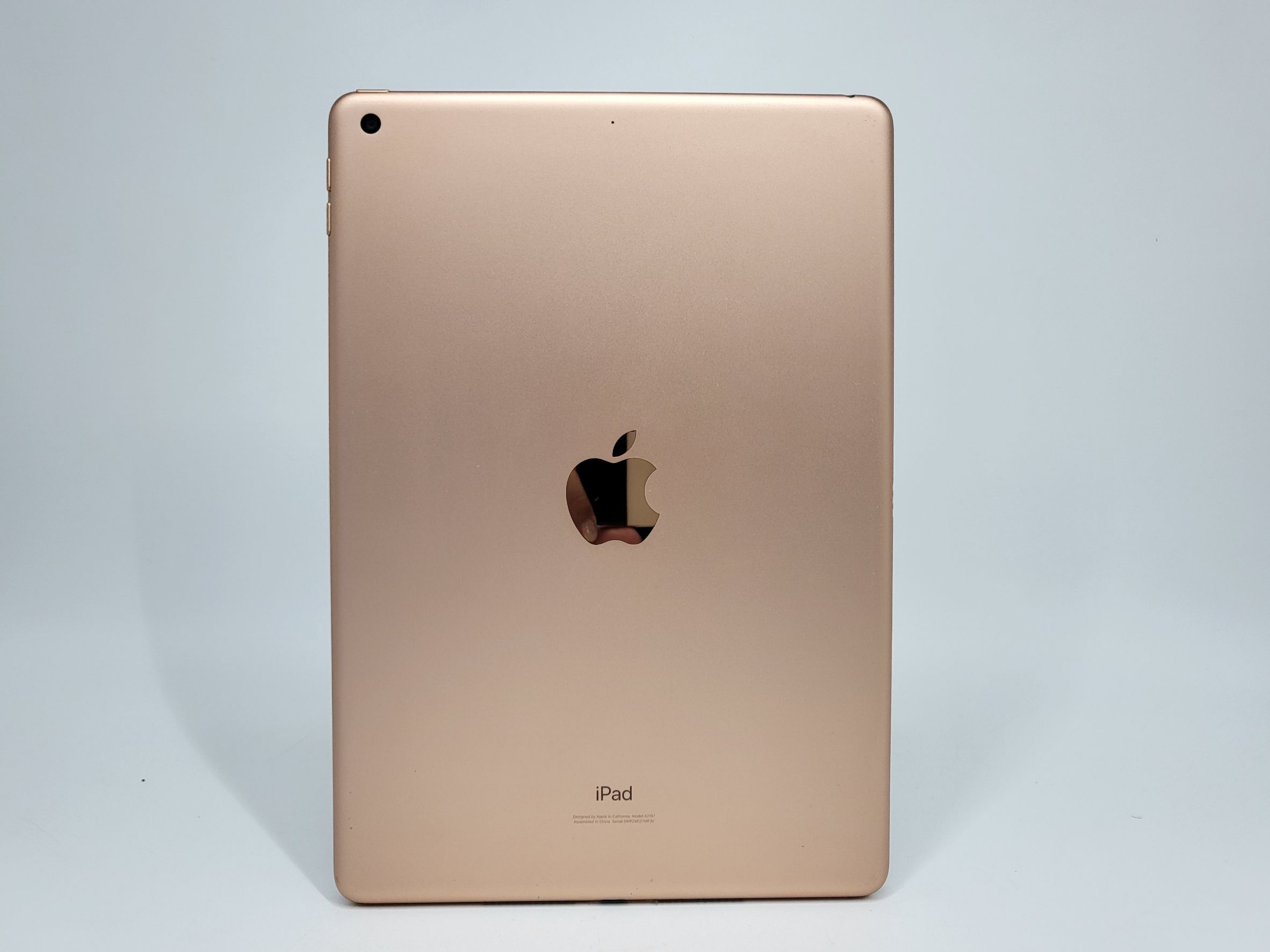 iPad (7th generation) 128GB Wi-Fi Gold สภาพดี ราคาสุดคุ้ม