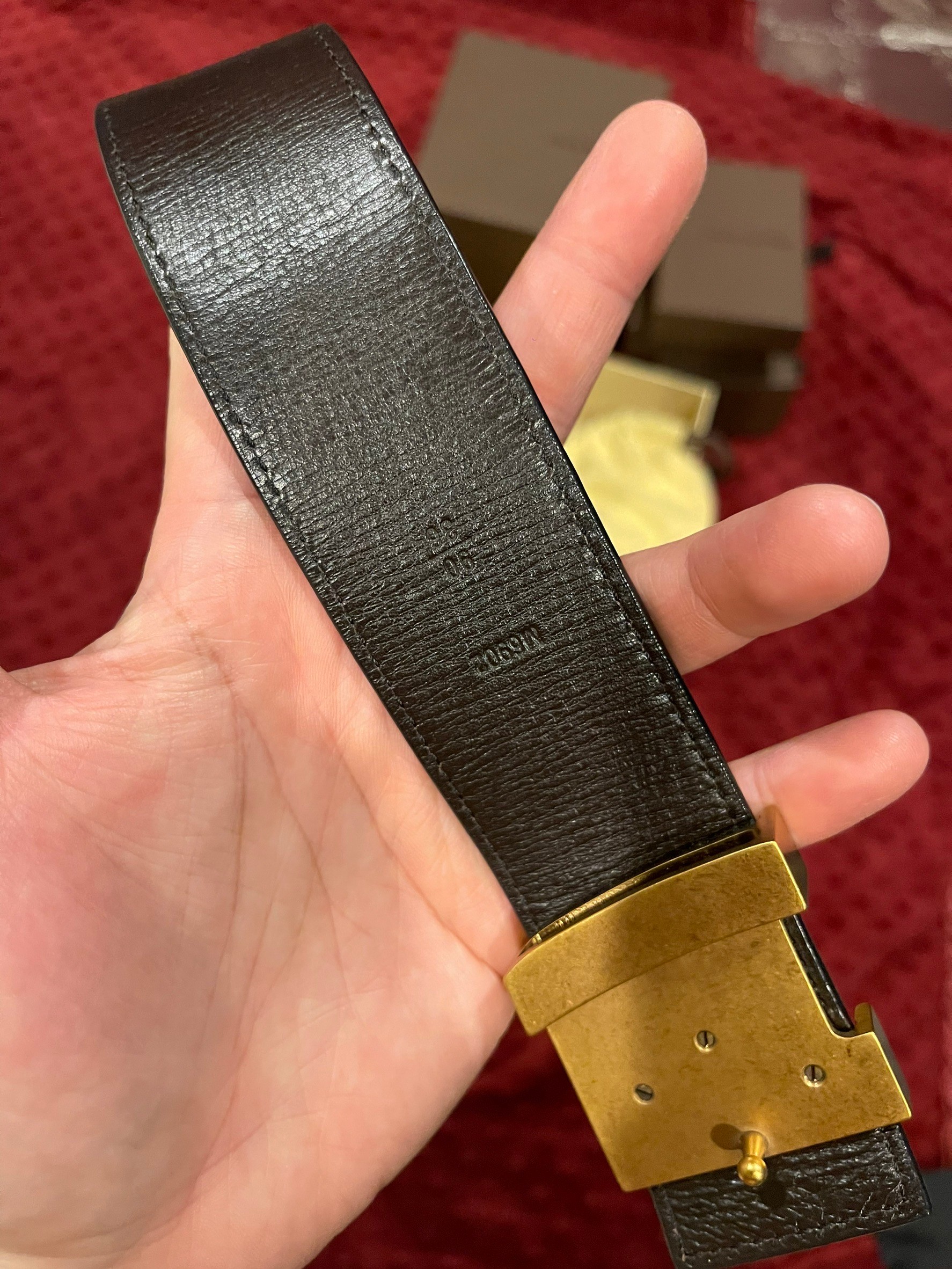 เข็มขัด Louis Vuitton รุ่น Utah Suntulle LV Initial Belt หนังวัวกระทิง Rare items ขนาด 90 CM