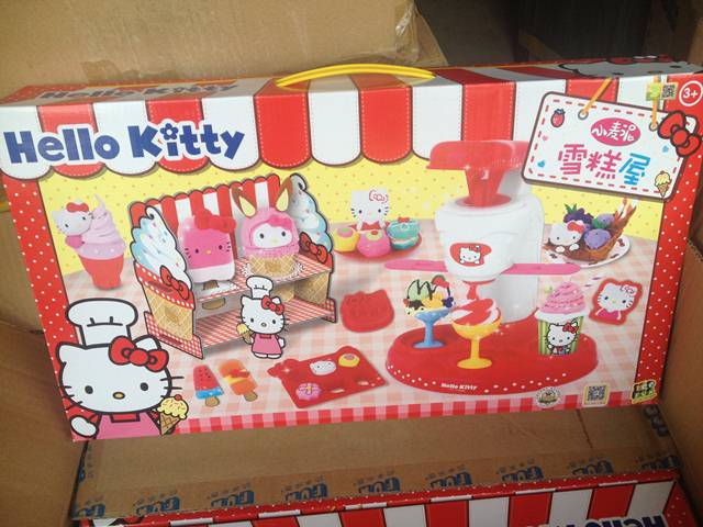 KT8609 เซตแป้งโดว์คิตตี้ ชุดใหญ่ (ของมือ 1 กล่องไม่สวย)