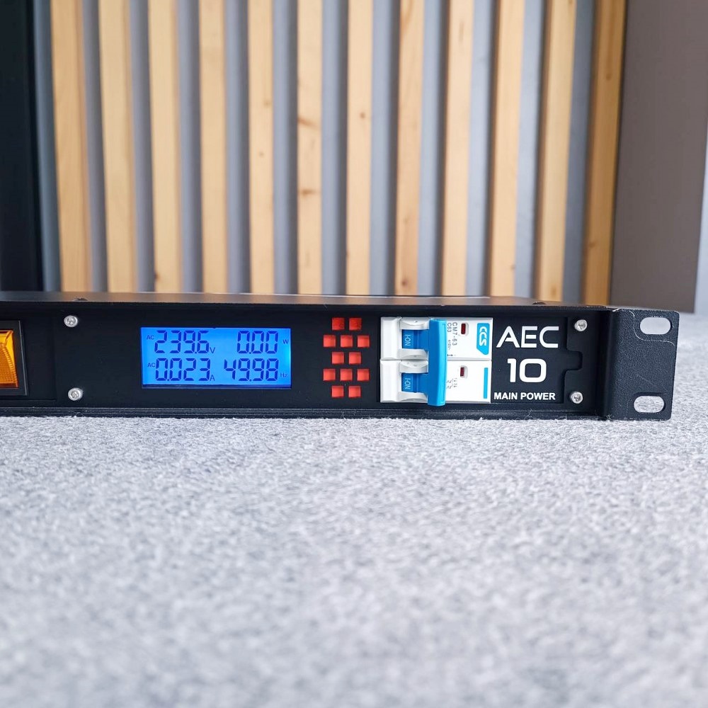ปลั๊กเหลือง ส้ม COMSON AEC-10 รุ่นใหม่ ปลั๊กRACK 12ช่อง มิเตอร์ วัด4แบบ AEC10 AEC 10 ปลั๊กพ่วงติดแร็ค ปลั๊กรางจ่ายกระแสไฟ คอมสัน หน้าจอแสดงผลและเบรกเกอร์ เอไอ-ไพศาล