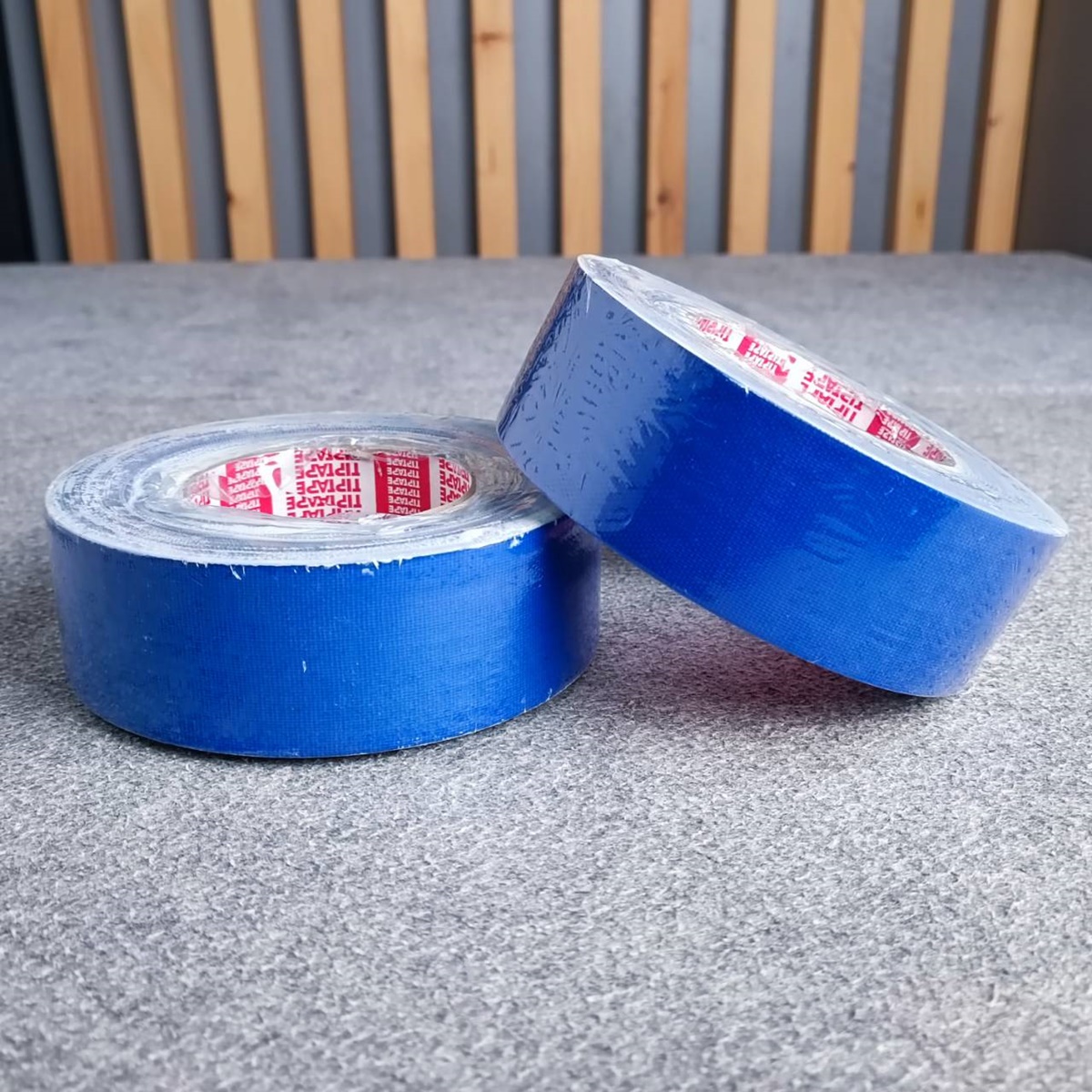1ม้วน สีน้ำเงิน แร็คซีน2นิ้ว 50หลา เทปกาว2" เทปกาว2นิ้ว เทป อุปกรณ์สำหรับงานเวที แร็คซีนสีน้ำเงิน แร็คซีนยาว50หลา แร็คซีน50หลา เอไอ-ไพศาล