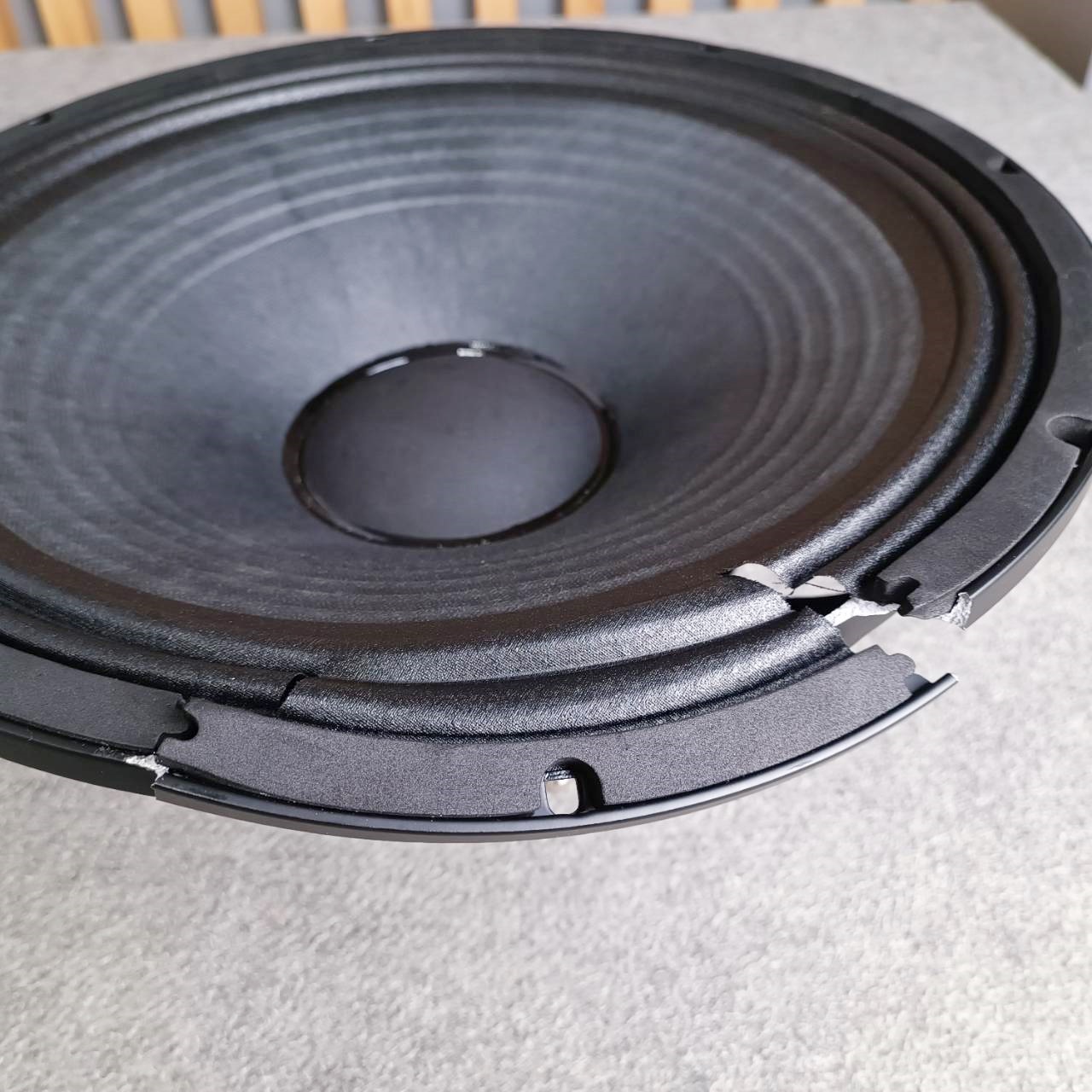 สินค้าเสียหายจากการขนส่ง KANE KA-22III (V3) ลำโพง15นิ้ว โครงหล่อ โครงแตกหัก โครงหล่อ วอยซ์3นิ้ว ลำโพงซับ ลำโพง โครงเหล็กหล่อ KA22 KA 22 ดอกลำโพง เอไอ-ไพศาล