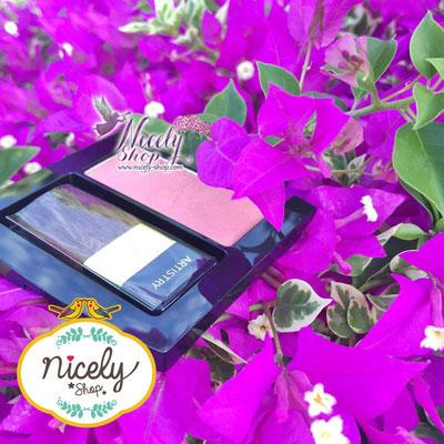 อาร์ทิสทรี ซิกเนเจอร์ คัลเลอร์ บลัช เม็ดสีอณูขนาดเล็กและไข่มุกช่วยให้สีสันบนพวงแก้มดูดีขึ้นมาใหม่ 6 สีค่ะ
