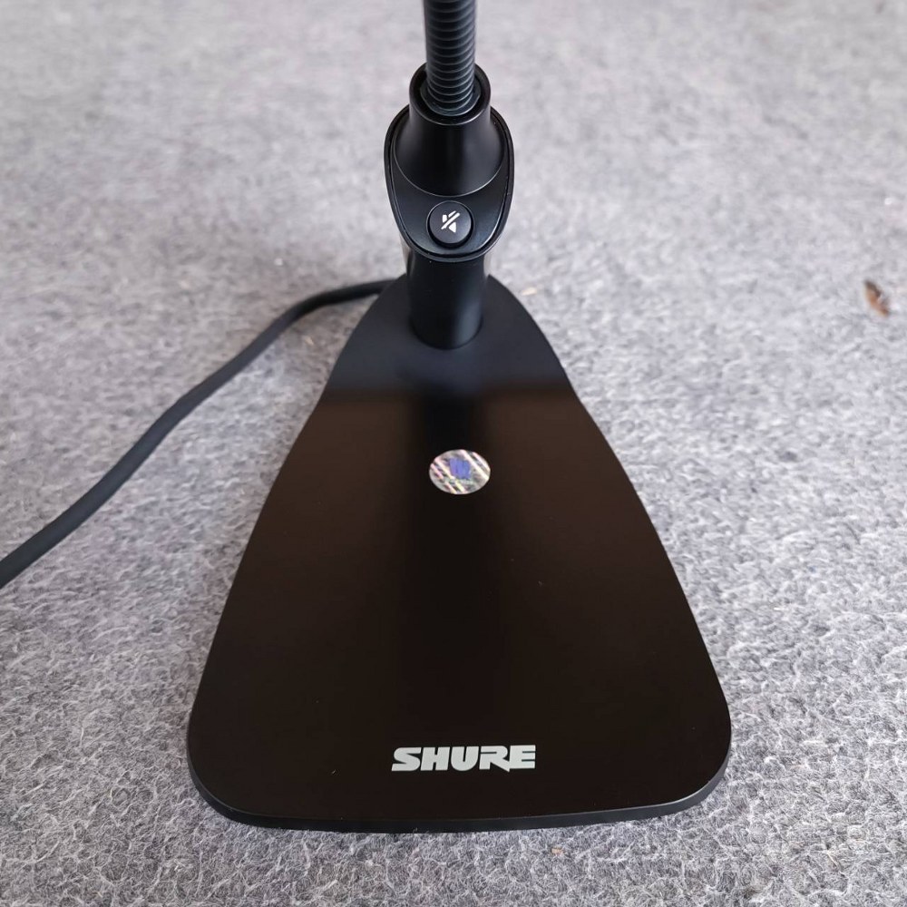 SHURE CVG18DRS-B/C-X ก้านไมค์ พร้อมฐาน มีสวิทซ์ ไฟวงแหวน ก้านไมค์ประชุม ยาว 18 นิ้ว ไมโครโฟนตั้งโต๊ะพร้อมฐาน CVG18DRS B/C X CVG18DRSB/CX เอไอ-ไพศาล+++