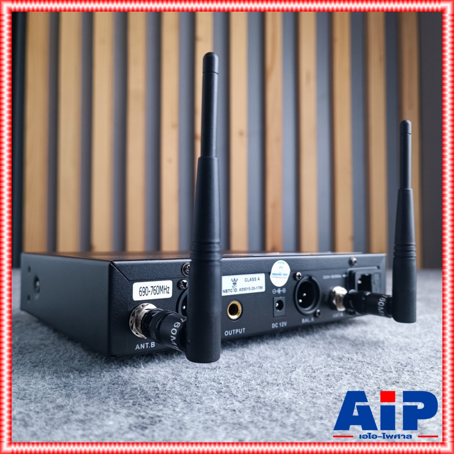 PROEUROTECH Q-1 ไมค์ลอย UHF รุ่นใหม่ ปรับความถี่ได้ ความถี่ใหม่ ปรับได้สูงสุดถึง 84 ช่อง เครื่องรับเล็ก มีกระเป๋า โปรยูโรเทค Q1 เอไอ-ไพศาล