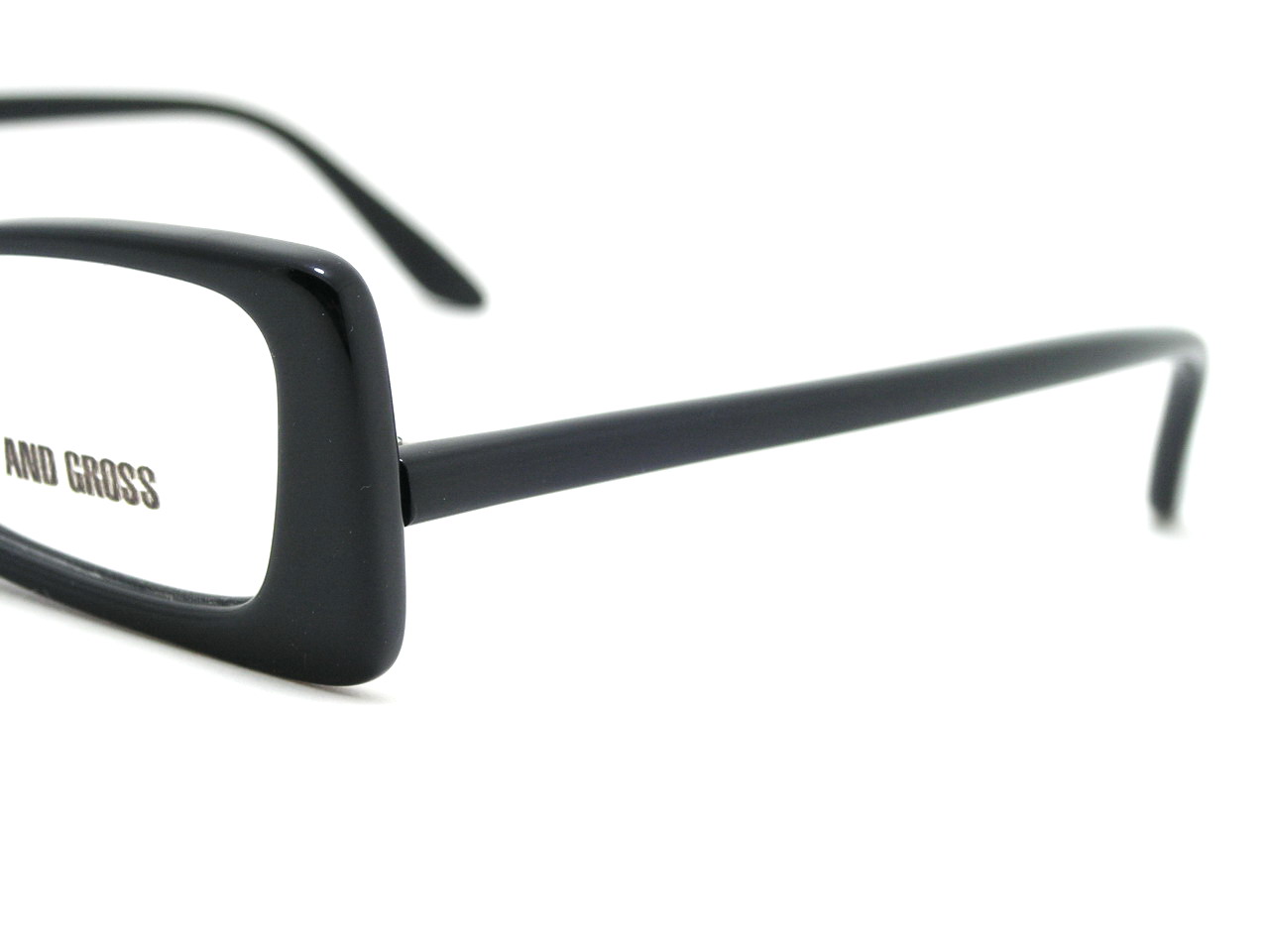 หมดแล้วค่ะ+++กรอบแว่นสายตา Cutler&Gross !!!แบรนด์นี้แนวสุดๆแน่นอน ของแท้และถูกที่สุด ส่งตรงจากUS.ค่ะ