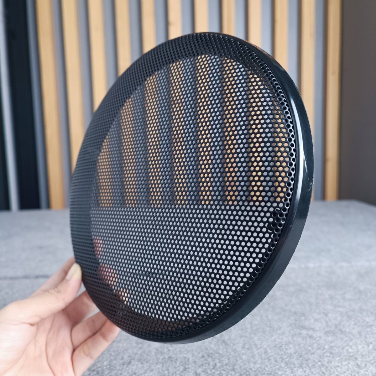 เหล็ก หน้ากากเหล็ก 8นิ้ว ขอบพลาสติก หน้ากาก ลำโพง หน้ากากลำโพง ฝาครอบลำโพง แบบเหล็ก เอไอ-ไพศาล