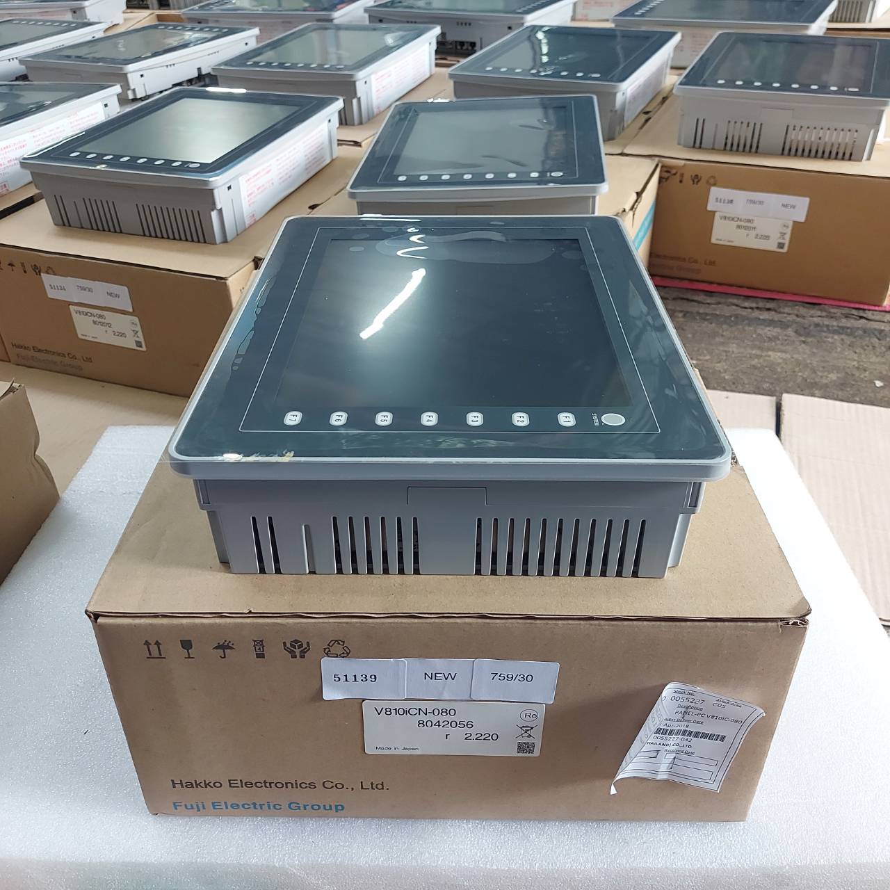 V810iCN-080 LCD TOUCH SCREEN “HAKKO”