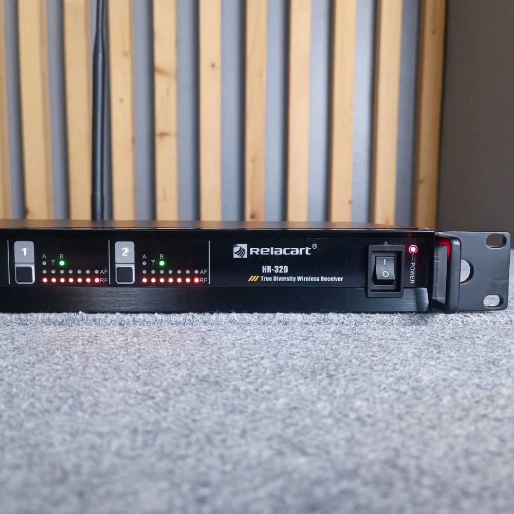 Relacart HR-32 ไมค์ลอยคู่ ไมค์ไร้สายคู่ ความถี่ UHF ไมโครโฟน ไมค์ไร้สาย ไมค์ลอย มือถือคู่ รีลาคาร์ท HR 32 HR32 เอไอ-ไพศาล