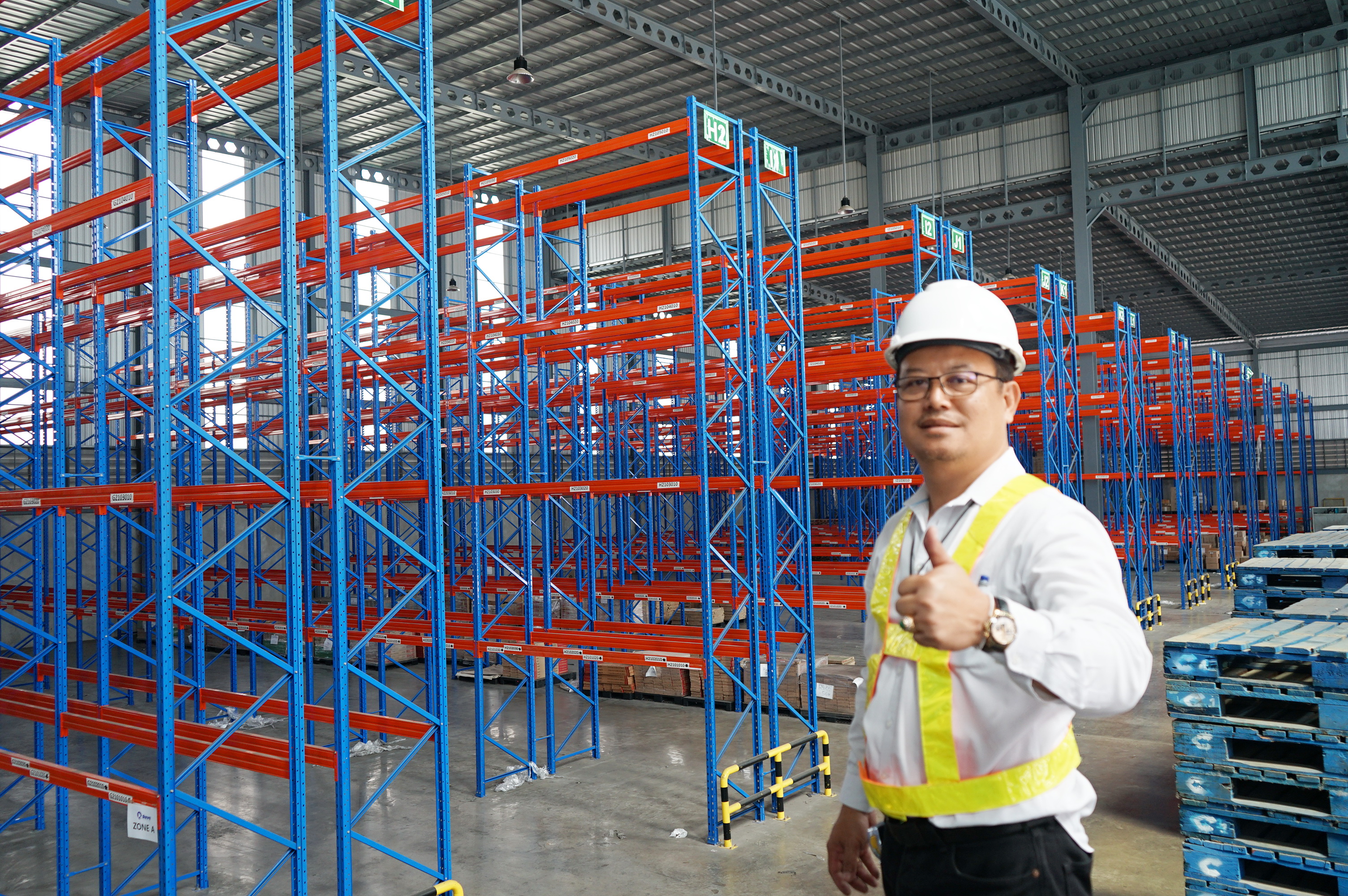 Selelctive rackมือสองคุณภาพดี สูง720-8.20-8.20เมตร