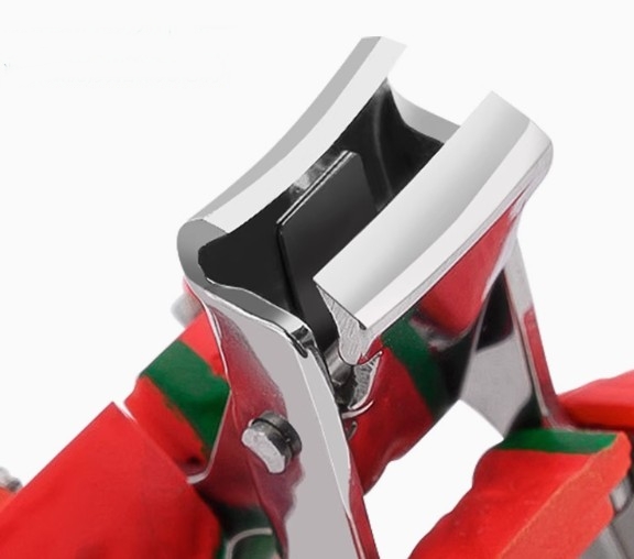 พวงกุญแจ กระไกรตัดเล็บ แบบมินิ รูป ผลไม้ ลิ้นจี่ และ สัปปะรด น่ารัก ๆ ของขวัญ ของชำร่วย งานแต่งงาน น่ารัก ๆ 610102