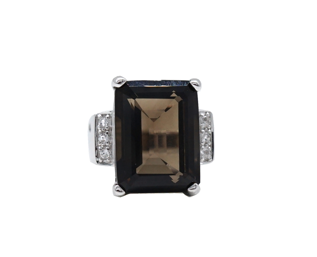 แหวนเงินแท้ชุบทองคำขาวฝังพลอยสโมกกี้ควอตช์ (Smoky quartz) ขนาด15mm.*20mm.