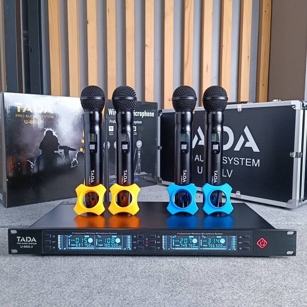 TADA U-880LV ไมค์ลอย 4ด้าม ไมค์ลอยมือถือคู่UHF มีกระเป๋า ไมค์ลอย ไมค์คาราโอเกะ WIRELESS MICROPHONE ธาดา TA DA U 880LV TA-DA U880LV เอไอ-ไพศาล